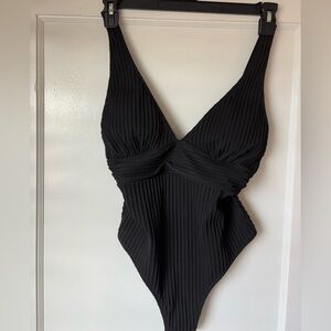 CUPSHE Women's One Piece Swimsuit Wide Straps V Neck Ruched Textured Ribbed